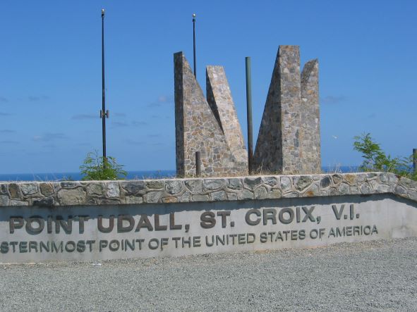 Picture af skulptur ved Point Udall
